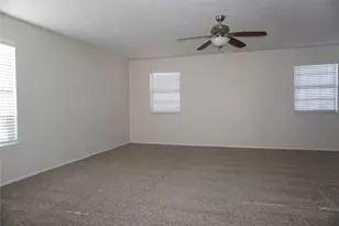 2609 Hamilton Dr, Grand Prairie, TX 75052 - Photo 15