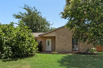 9502 Zelkova Circle, Dallas, TX 75249 - Photo 1