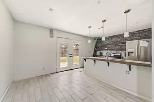 9502 Zelkova Cir, Dallas, TX 75249 - Photo 5