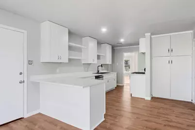 1232 W Beddell Street, Fort Worth, TX 76115 - Photo 7