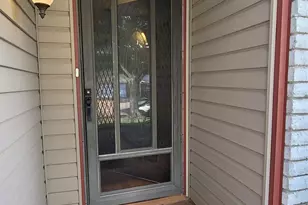 10207 Sweet Gum St, Dallas, TX 75249 - Photo 9