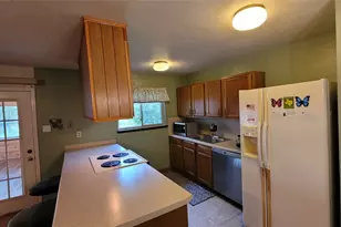 10207 Sweet Gum St, Dallas, TX 75249 - Photo 21