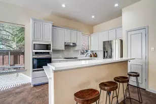 369 Parkvillage Ave, Fairview, TX 75069 - Photo 13