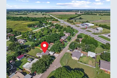 807 Texas Street, Trenton, TX 75490 - Photo 1