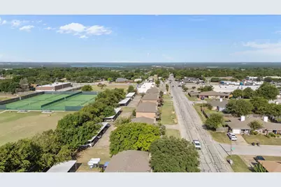 5933 Shadydell Drive, Fort Worth, TX 76135 - Photo 3