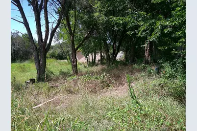 826 Tepee Trail, Granbury, TX 76048 - Photo 7