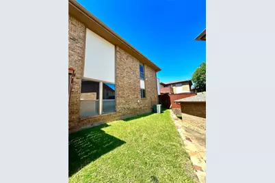 31 Morrow Drive, Bedford, TX 76021 - Photo 3