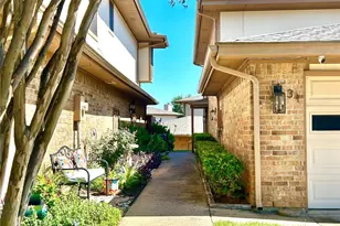 31 Morrow Dr, Bedford, TX 76021 - Photo 7