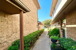 31 Morrow Dr, Bedford, TX 76021 - Photo 5