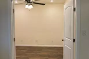 920 Arkansas River Dr, Granbury, TX 76048 - Photo 13