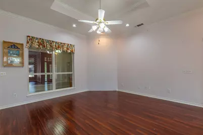 8925 Green Leaves Drive, Granbury, TX 76049 - Photo 13