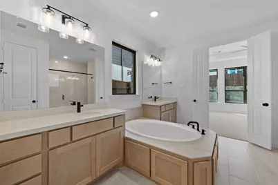 940 Pelotazo Avenue, Fort Worth, TX 76247 - Photo 13