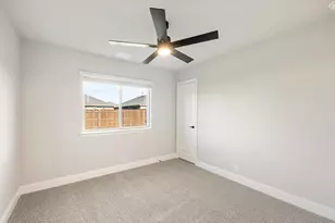 1028 River Oaks Dr, Godley, TX 76044 - Photo 23