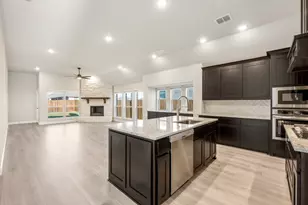 1028 River Oaks Dr, Godley, TX 76044 - Photo 9