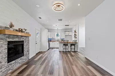 749 E Marshall Avenue, Cooper, TX 75432 - Photo 7