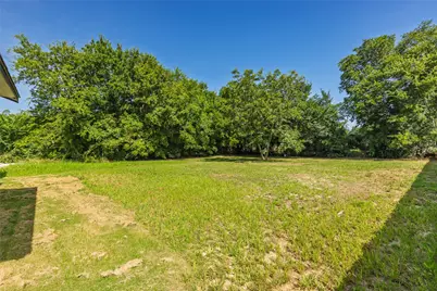 749 E Marshall Avenue, Cooper, TX 75432 - Photo 33