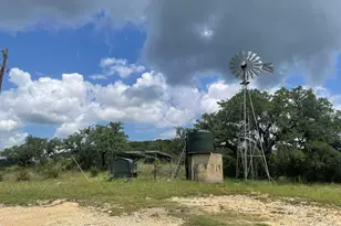 1395 Mountain Creek Rd, Marble Falls, TX 78654 - Photo 3