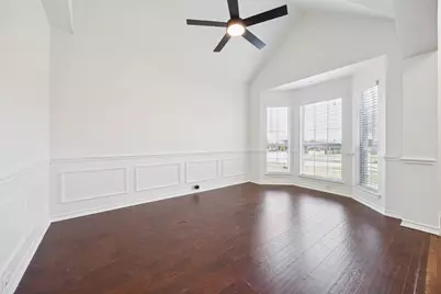 341 Crystal Lake Drive, DeSoto, TX 75115 - Photo 5