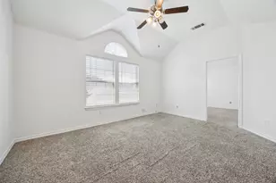 341 Crystal Lake Dr, DeSoto, TX 75115 - Photo 15