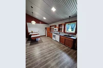 236 Deer Shadow Circle, Whitney, TX 76692 - Photo 13