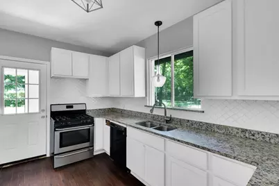 603 N McKinney Street, Ennis, TX 75119 - Photo 9