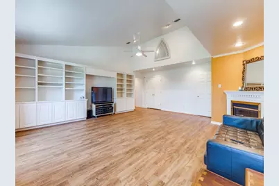 9213 Scenic Drive, Pilot Point, TX 76258 - Photo 33