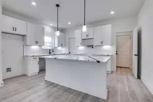 3413 Wendelkin St, Dallas, TX 75215 - Photo 13