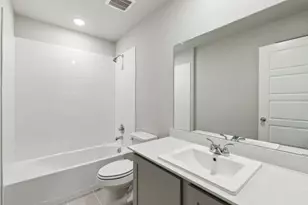 320 Lockhart St, Greenville, TX 75402 - Photo 27