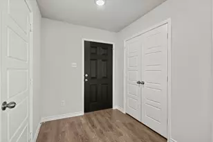 917 Rocket Plane Dr, Fort Worth, TX 76131 - Photo 3