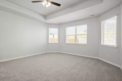 932 Propeller Parkway, Fort Worth, TX 76131 - Photo 9