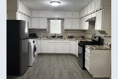 400 E Liberty Street, Pilot Point, TX 76258 - Photo 13