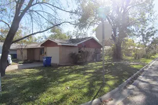 706 Abney St, Whitesboro, TX 76273 - Photo 29