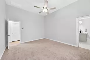 1017 Western Hls Dr, Crowley, TX 76036 - Photo 33