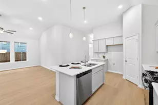 1017 Western Hls Dr, Crowley, TX 76036 - Photo 19