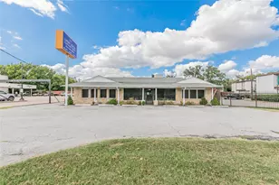 2823 Kendale Dr, Dallas, TX 75220 - Photo 1