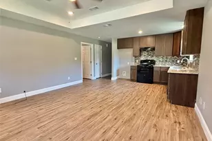 358 N Cherokee Shores Dr, Mabank, TX 75156 - Photo 9