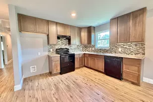 358 N Cherokee Shores Dr, Mabank, TX 75156 - Photo 7