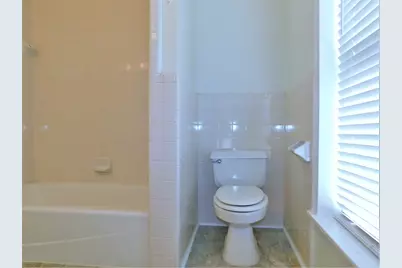 420 Fulton Street, Denton, TX 76201 - Photo 17