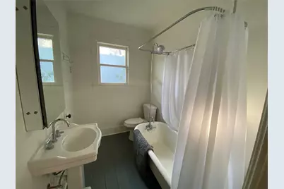 207A NW 4th Avenue, Mineral Wells, TX 76067 - Photo 17