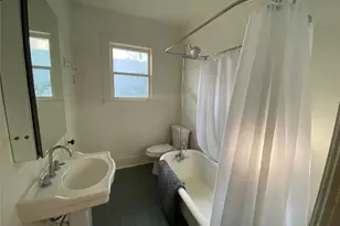 207A NW 4th Ave, Mineral Wells, TX 76067 - Photo 17