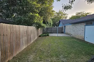 917 Rambler Dr, Waco, TX 76710 - Photo 13