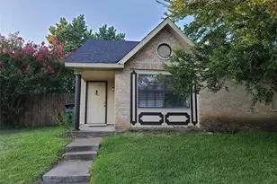 2423 Limestone Dr, Arlington, TX 76014 - Photo 1