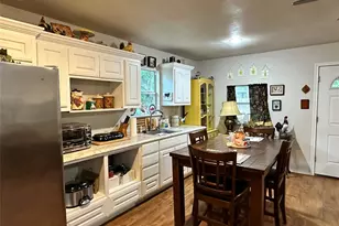 1033 N Johnson St, Mineola, TX 75773 - Photo 15