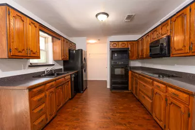 517 S Kirby Street, Pilot Point, TX 76258 - Photo 7