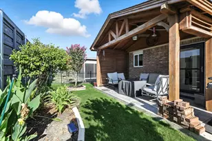 808 Freedom Ln, Little Elm, TX 76227 - Photo 3