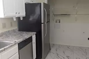 1805 W Spring Creek Pkwy, Plano, TX 75023 - Photo 9