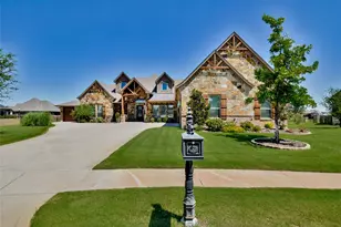 6112 Browning Ct, Granbury, TX 76049 - Photo 3