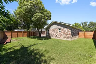 3900 Sundown Dr, Benbrook, TX 76116 - Photo 37