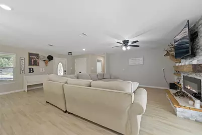 3900 Sundown Drive, Benbrook, TX 76116 - Photo 15