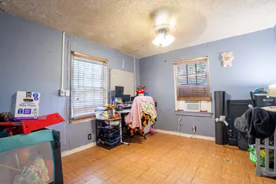 714 Neomi Avenue, Dallas, TX 75217 - Photo 11